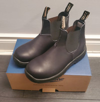 Brand New Blundstone Boots with Box