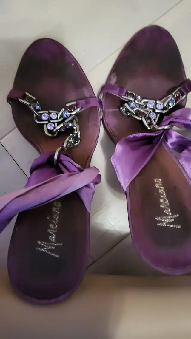 3x High heels size 8 lot marciano in Women's - Shoes in Edmonton - Image 8