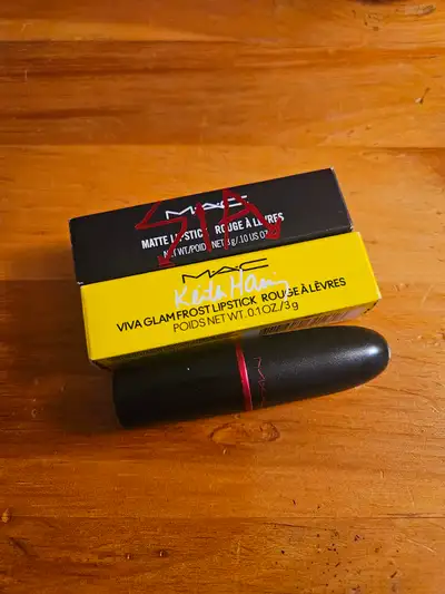 MAC Viva Glam Bundle, View more