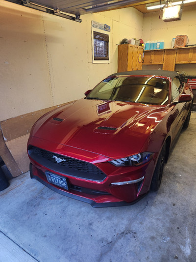 Showroom Condition 2018 Mustang Convertible