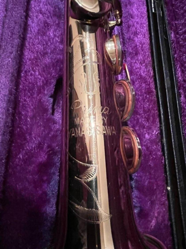 YANAGISAWA S-6 Soprano Saxophone With Case in Other in City of Toronto - Image 2