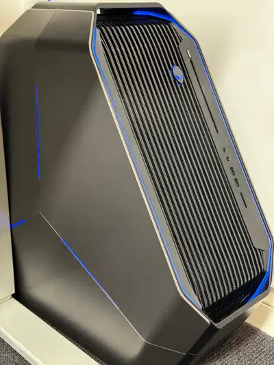 Dell Alienware Area-51 R2 DUAL GeForce GTX 970, View more