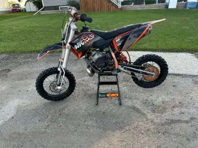 2014 KTM 50sx New wheel bearings New sway arm bearings New clutch Runs great $2,500 obo