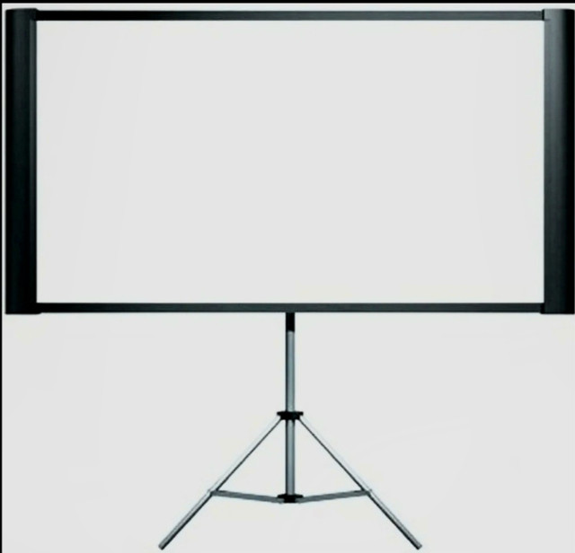 ViewSonic HD 1080p Projector Pro 8200 w. Portable Epson Screen in TVs in Saskatoon - Image 3