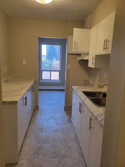 2 MONTHS FREE. 1 & 2 bedroom units