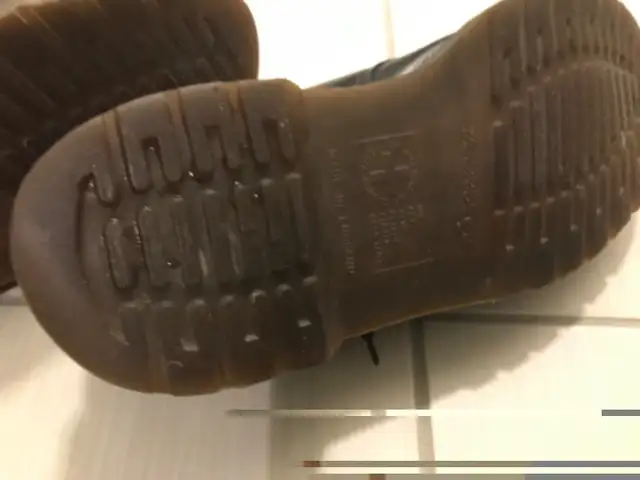 Vintage Doc Martens Safety shoes Steel Toe Yellow stitch Size 4 in Women's - Shoes in Oshawa / Durham Region - Image 8