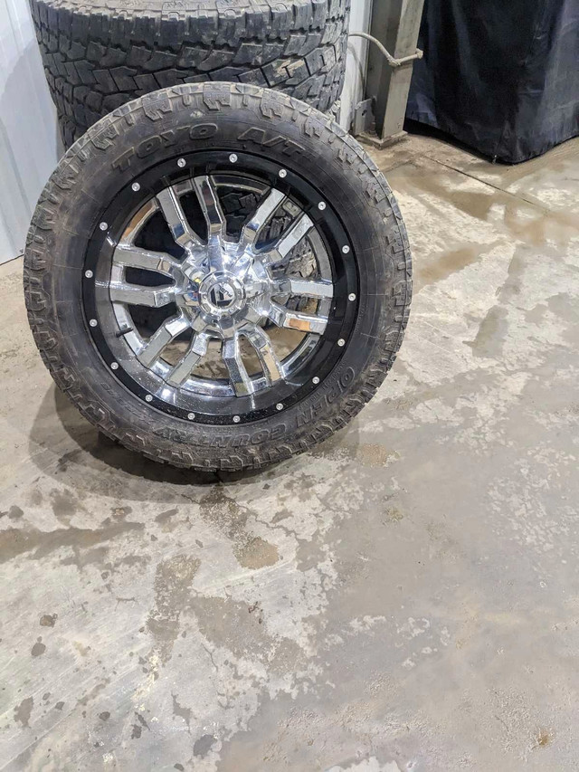 8x180 bolt hole D270 fuelrims on 35x12.50r22 Toyo  in Tires & Rims in Strathcona County - Image 3