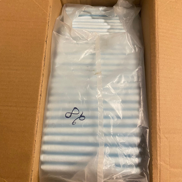 28 pcs Pet Training Pads, Extra-Large in Accessories in City of Toronto