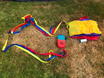 Pocket Parafoil Kite 20" X 20" With 12 Foot Tail Excellent Condi, View more
