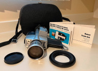 Vintage Bauer C Royal Super-8 movie camera: 10-zoom