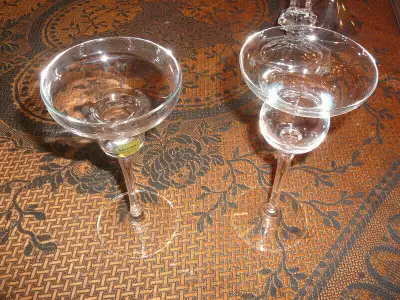 superbes chandeliers en cristal de 8", de 7" et de 6" hauts, con, View more