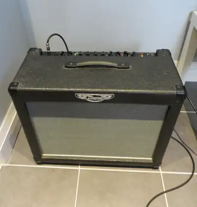 Traynor DynaGain 30 Watt Guitar Amp, View more