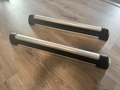 Thule Ski Clamps, perfect for securely transporting your skis or snow board. Channel mounted (also k...