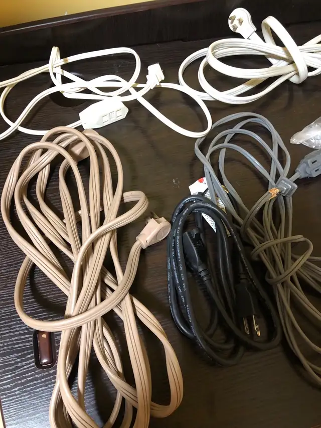 Power Cords in Cables & Connectors in Ottawa - Image 5