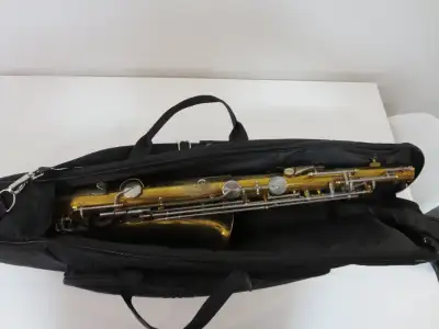 Bb TENOR SAX Made by King USA. Model 615 Performance Ready., View more