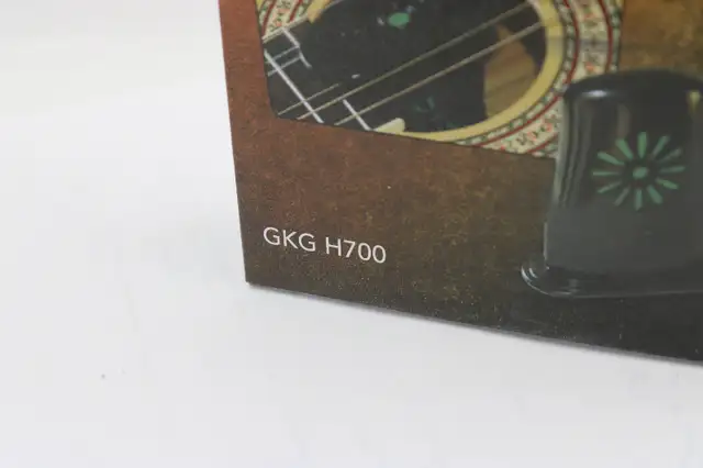 GK Guitar Humidifier GKG H700 (#1683) in Guitars in City of Halifax - Image 6
