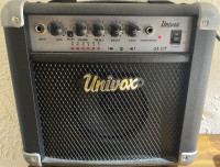 Univox GA10T Guitar Amp
