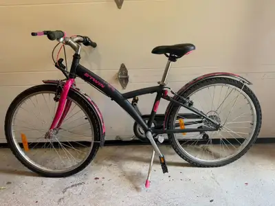B'TWIN Poply 500 24" Youth Bike – Excellent Condition, View more