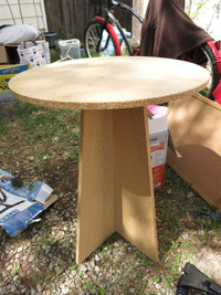 Round particle board two-piece accent table