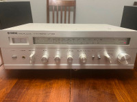 Vintage Yamaha Stereo Receiver CR-220