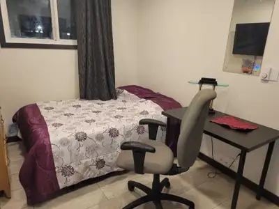 All included Fully furnished Bus stop front door Best for students Walk to university