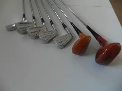 Vintage - Ensemble de golf gaucher, View more