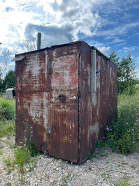 Deer hunting shack