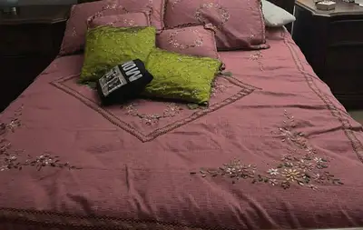 Bedroom set Queen Size, View more