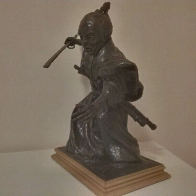 Samurai Warrior Sculpture in Arts & Collectibles in City of Halifax - Image 2