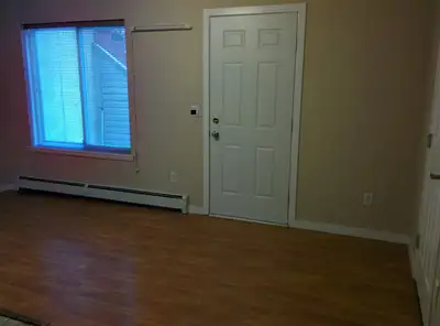 Bachelor Suite