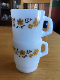 Pair of Floral Stackable Termocrisa Vintage Milk Glass Mugs
