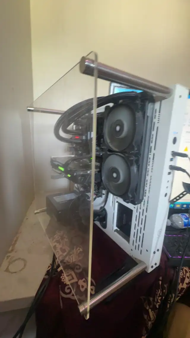 gaming pc in Desktop Computers in Edmonton - Image 2