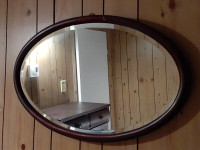 Miroir ovale en bois antique  #343