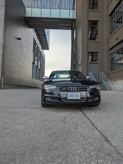 For Sale: 2013 Audi S5 – Rare 6-Speed Manual | Supercharged V6 | Quattro AWD Experience pure driving...