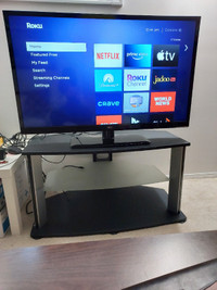 LG 47" Full HD TV - stand included!
