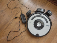 iRobot Roomba 563 Pet Series - Like New