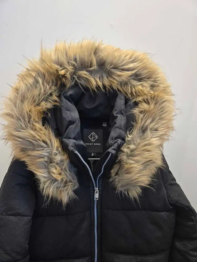 Clothing567882814734346241