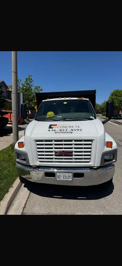 2006 GMC dump truck diesel with cat 7 motor drive like new. And 2016 Miska triple excel Tailer for s...