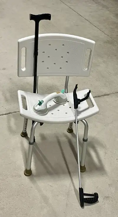 For sale is a collection of medical aids (selling as ONE LOT). Included in this collection is an "EZ...
