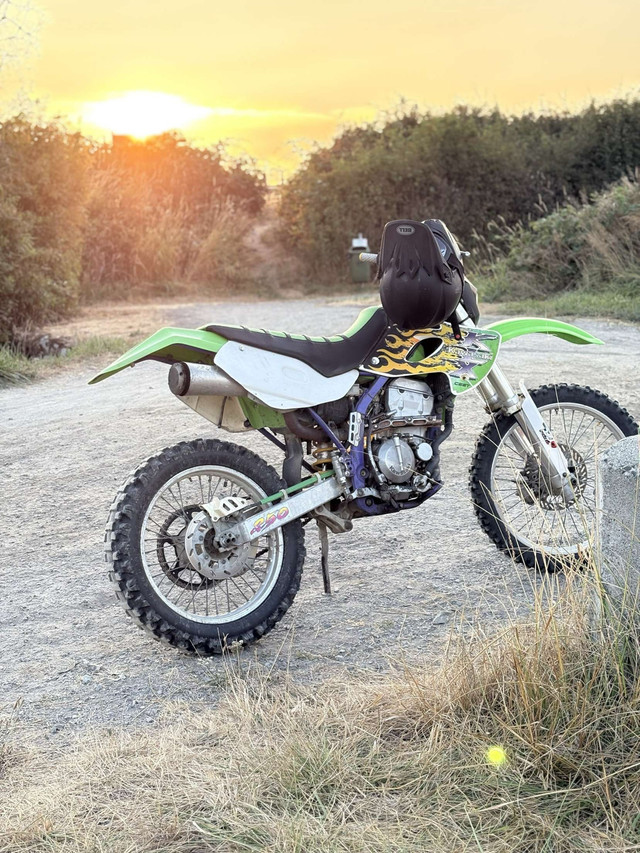 klx 250r in Dirt Bikes & Motocross in Victoria - Image 3