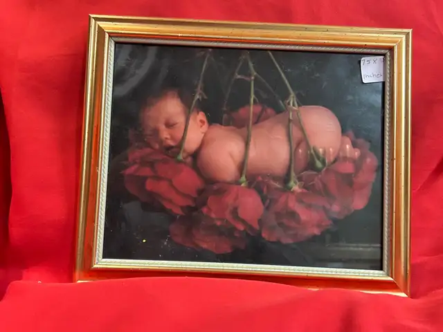 Framed Baby Picture in Arts & Collectibles in Sudbury - Image 3