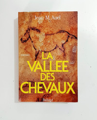 Roman - Jean M. Auel - La vallée des chevaux - Grand format
