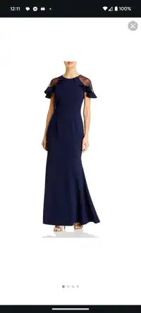 Robe d'occasion bleu marin