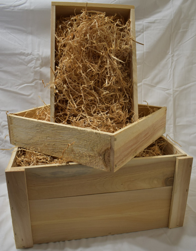 Wood boxes and crates with excelsior. in Other Business & Industrial in Pembroke - Image 2