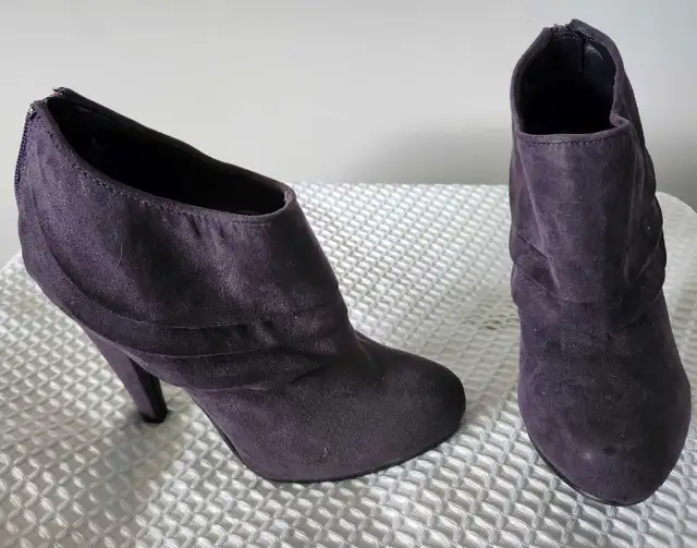 purple booties628632840270101215