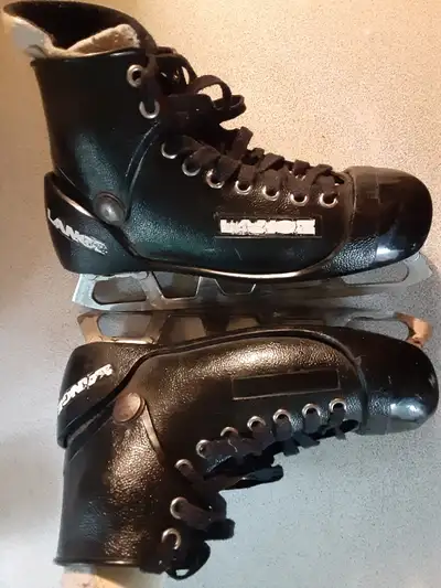 PAIRE DE PATIN DE HOCKEY DE GARGIEN DE BUT VINTAGES LANGE, View more