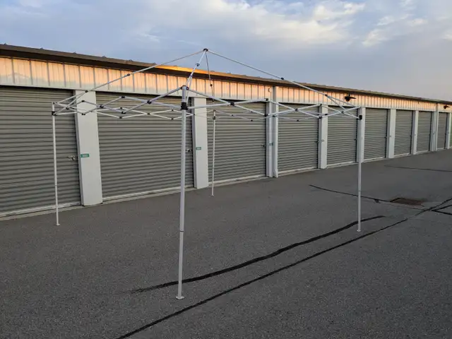 Pop-Up Canopy Tent555211009567631361