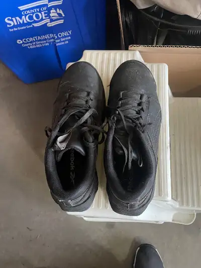 Mens safety shoes size 10, View more