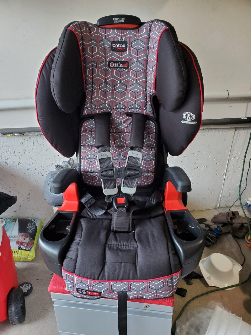 Britax Frontier Clicktight Barely Used | Strollers, Carriers & Car Seats |  Markham / York Region | Kijiji