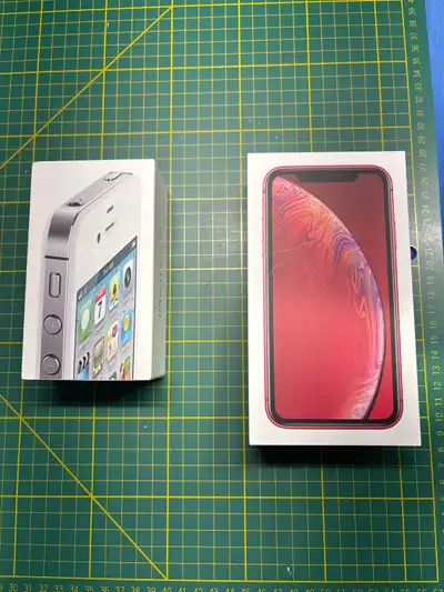 Apple iPhone Boxes and earphones, View more